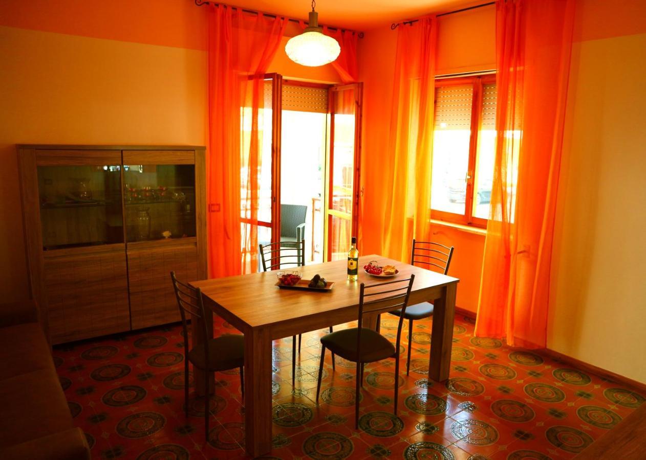 Casa Vacanze Vecchia Torre Gallipolli Exteriör bild